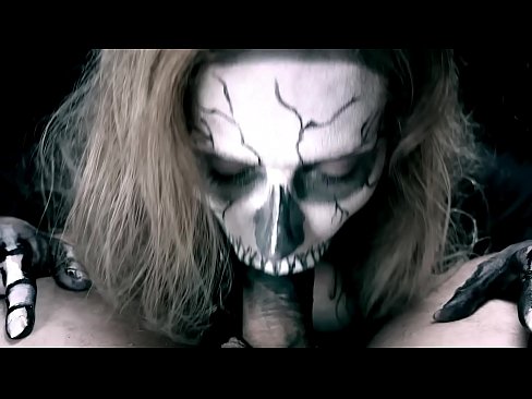 ❤️ Demon ti fi souse kòk chante ak bouch nwa li ak vale kom. ️❌ Ponografi anal nan pònografi ht.shufflesex.ru ❌️❤